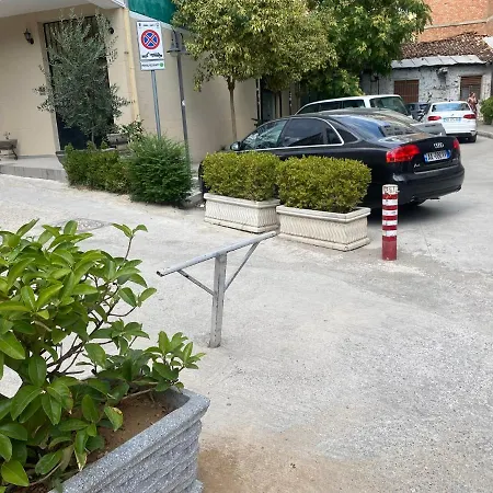 Appartamento With View Tirana